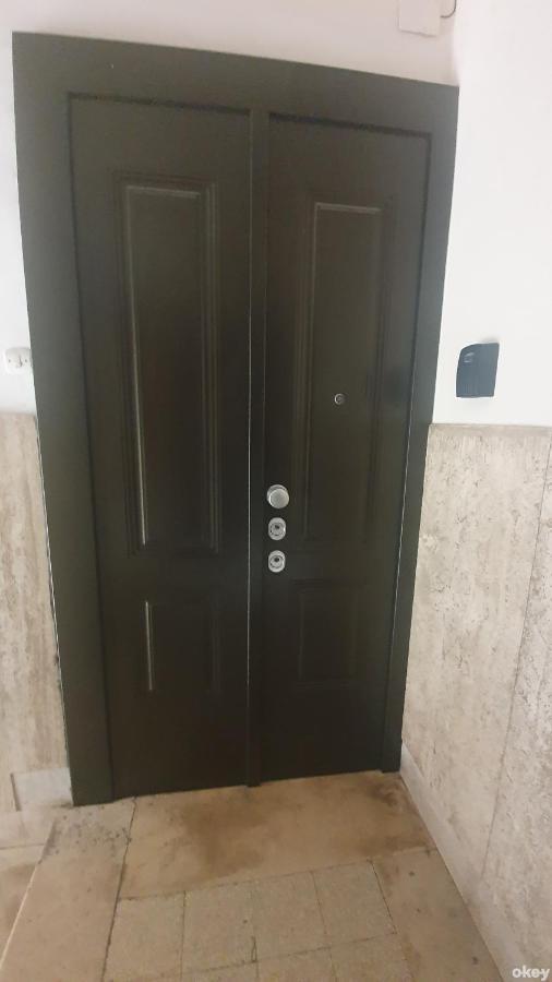 Star House - Bari Centro Apartment Luaran gambar