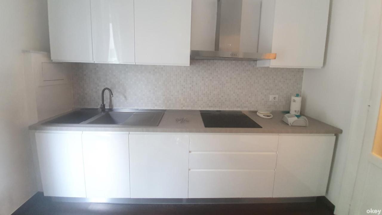 Star House - Bari Centro Apartment Luaran gambar
