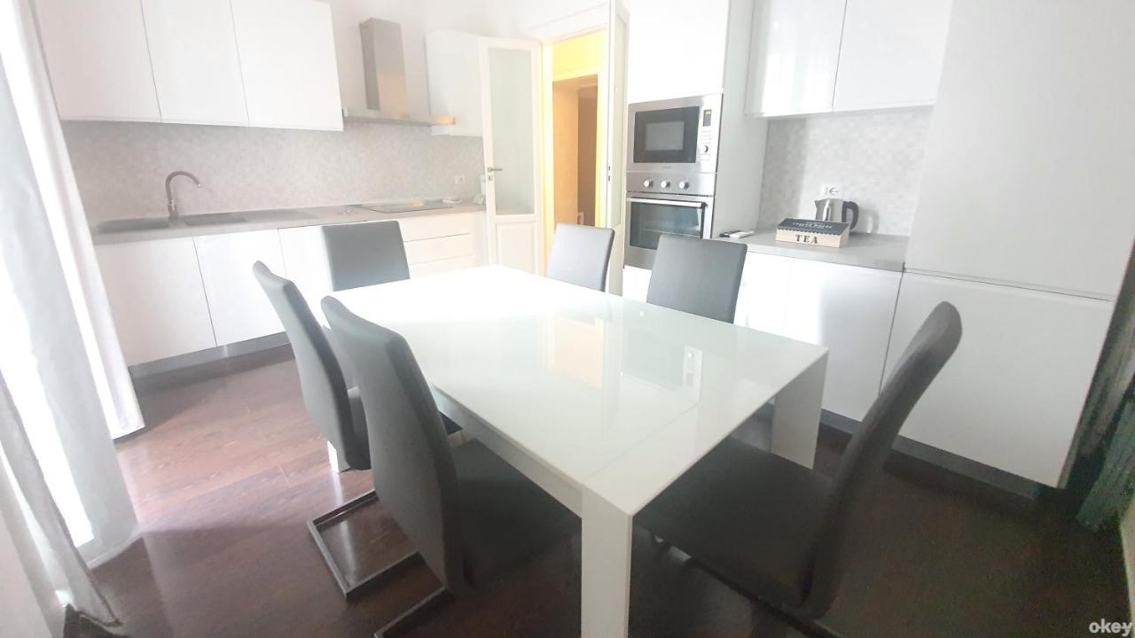 Star House - Bari Centro Apartment Luaran gambar